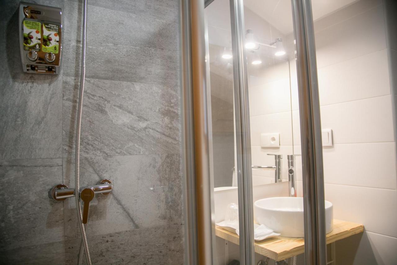 Apartamentos Turisticos La Casa Vieja Sabiote Kültér fotó