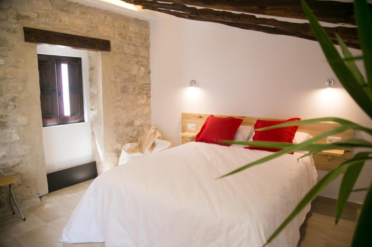 Apartamentos Turisticos La Casa Vieja Sabiote Kültér fotó