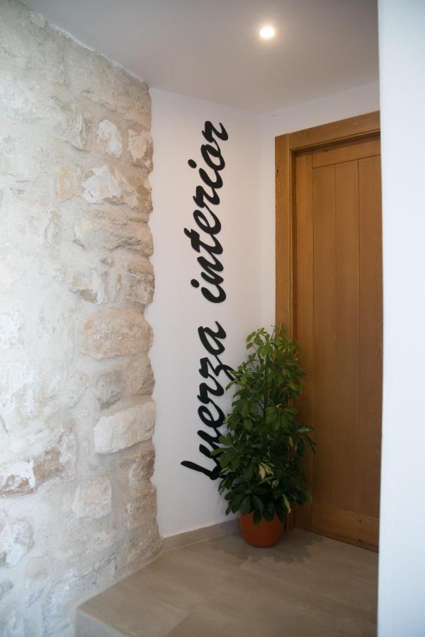 Apartamentos Turisticos La Casa Vieja Sabiote Kültér fotó